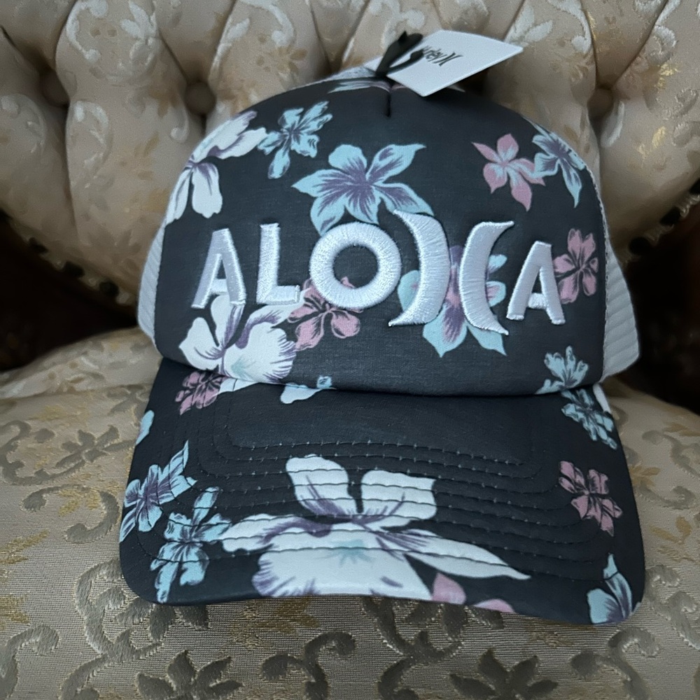 NWT Hurley Aloha Floral Hat